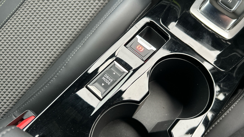 Peugeot 208 1.2 PureTech 100 GT 5dr EAT8 Petrol Hatchback